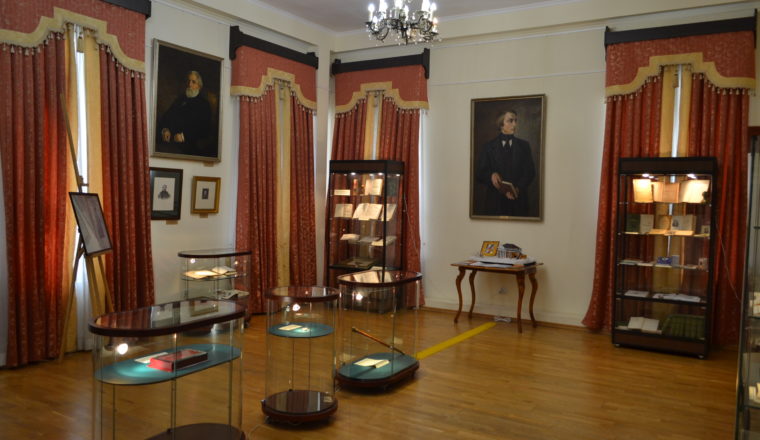 Для жителей Пензы работает уникальная выставка