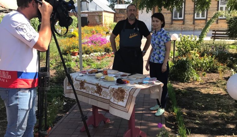 В год сорокалетия музея в Купринском саду приготовили «Гранатовый браслет»