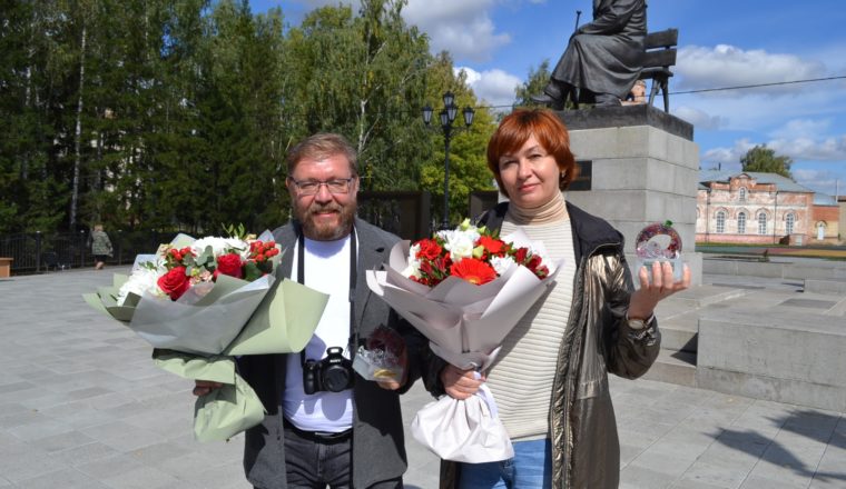 В Наровчате наградили лауреатов конкурса «Гранатовый браслет»