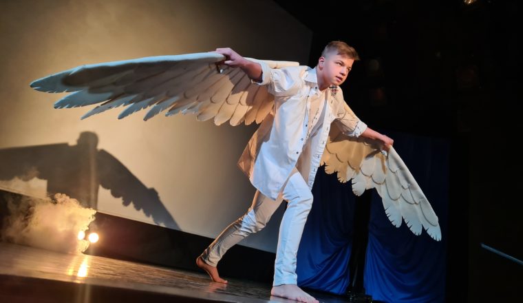 Финал конкурса чтецов в интернете набрал две тысячи просмотров