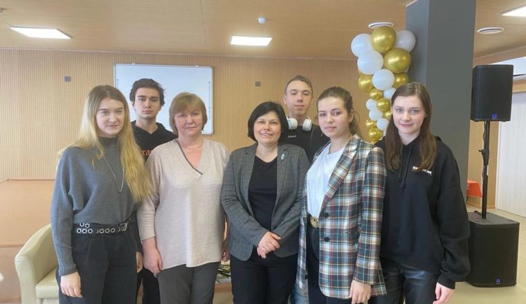 Участники конкурса чтецов встретились с российским драматургом