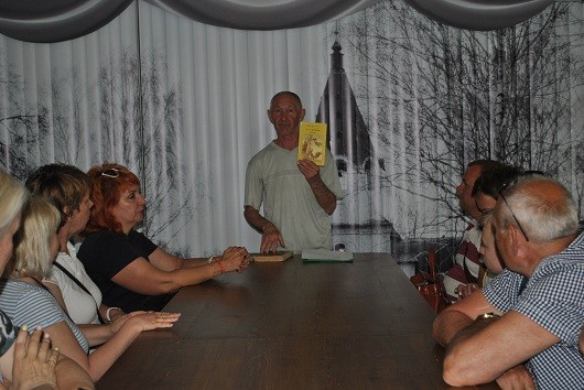 В музее А.Н. Радищева знакомят с антикоррупционными произведениями