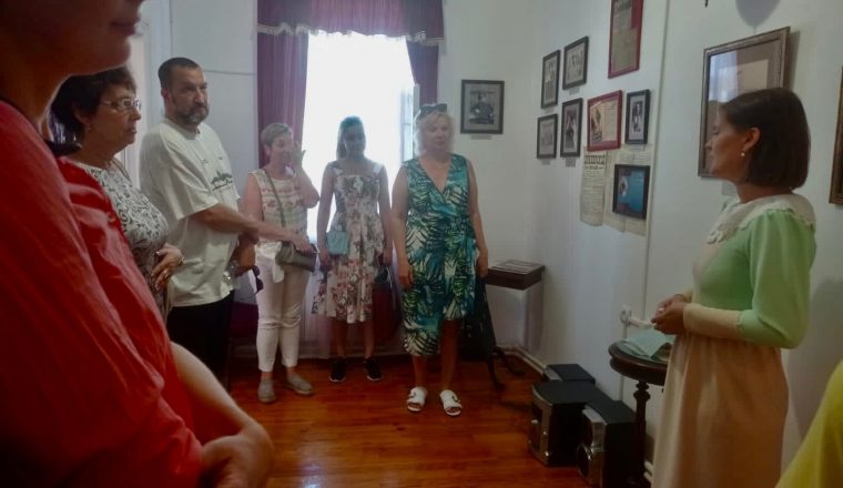 Музей Куприна посетили гости из Петербурга