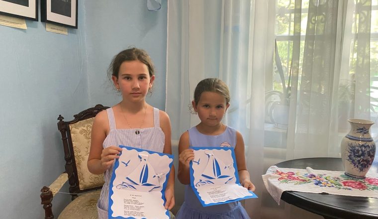 В Выставочном зале музея Куприна прошел мастер-класс «Лермонтовская открытка»