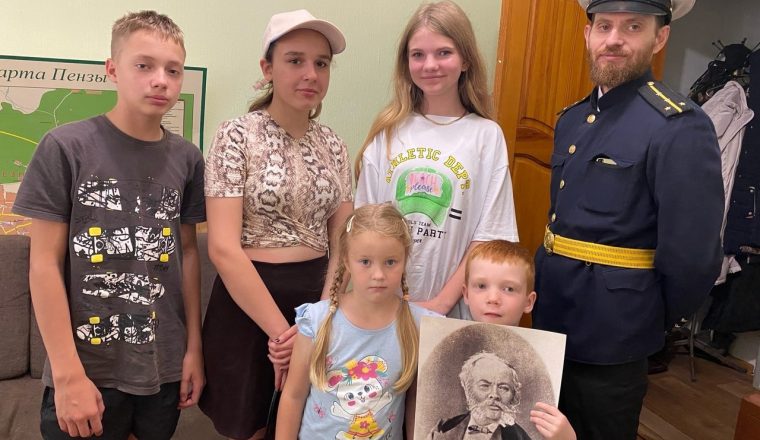 Сотрудники Пензенского литературного музея побывали в гостях у ребят из ДНР И ЛНР