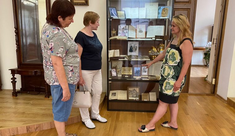 Литературный музей поддержал экскурсионный флешмоб