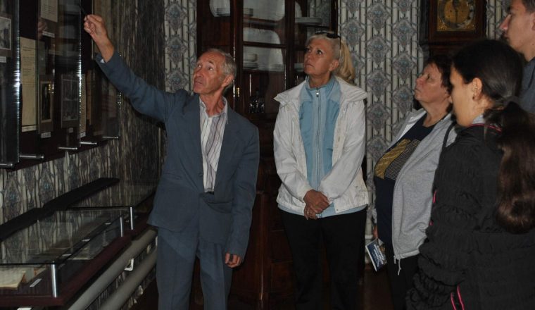 В музее А.Н. Радищева изучают геральдику