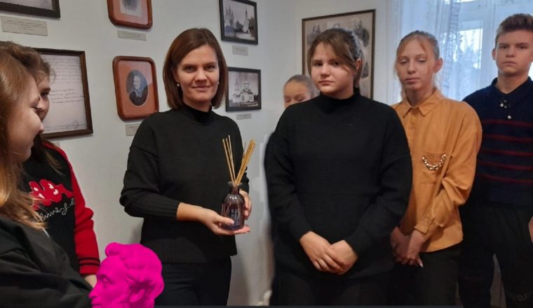 Гости музея А.И. Куприна совершили арома-путешествие