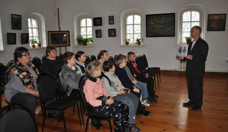 В музее А.Н. Радищева изучают историю праздника