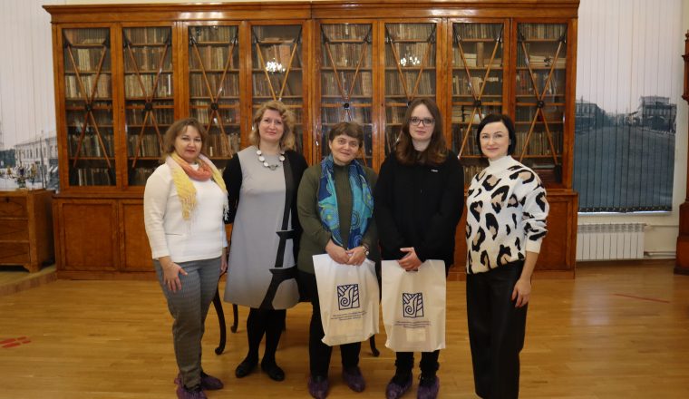 Московские коллеги посетили Литературный музей