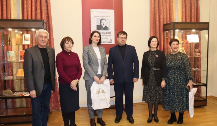 Пензенский литературный музей и Государственный музей истории белорусской литературы представили новую литературно-документальную выставку