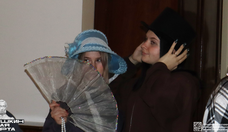 Школьников из Нижнего Ломова заинтересовал способ дам XIX века приглашать кавалеров на свидание