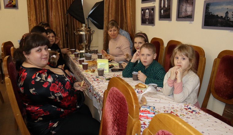 «Красивая и весёлая»: Какой дети видят Масленицу в Литературном музее