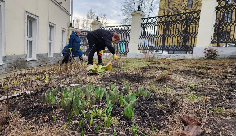 В филиалах литературного Объединения провели санитарную пятницу