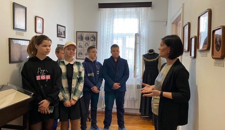 Наровчатским школьникам рассказали о теме коррупции в произведениях Куприна