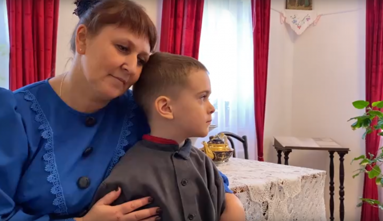 Видеоролик с детьми из творческой группы «Олеся» демонстрируют в музее А.С. Пушкина в Москве