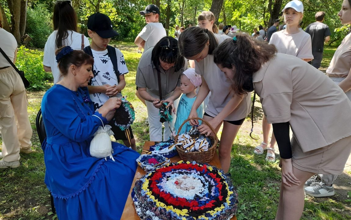 НА ФЕСТИВАЛЕ “БЕЛИНСКАЯ ВЕСНА” СОТРУДНИКИ МУЗЕЯ КУПРИНА ПРИГЛАСИЛИ ГОСТЕЙ В  НАРОВЧАТ | 04.06.2023 | Пенза - БезФормата