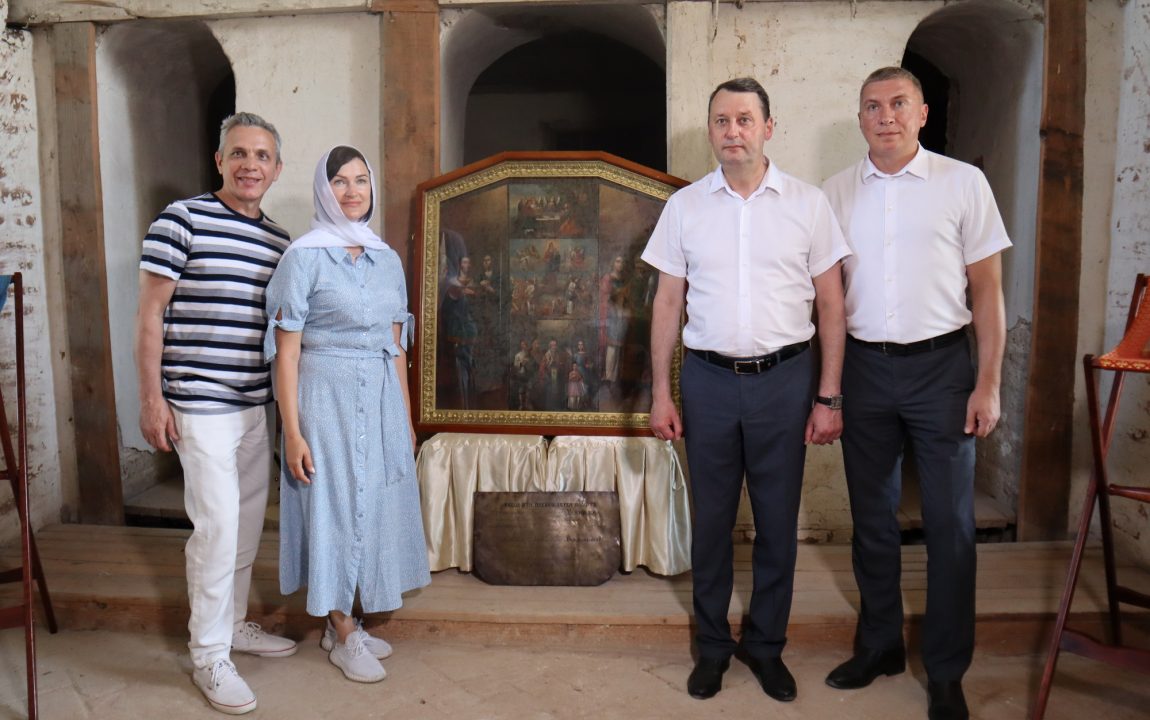 “ТИХВИНСКАЯ ЯРМАРКА” СОБИРАЕТ В РАДИЩЕВО ВСЁ БОЛЬШЕ ЛЮДЕЙ