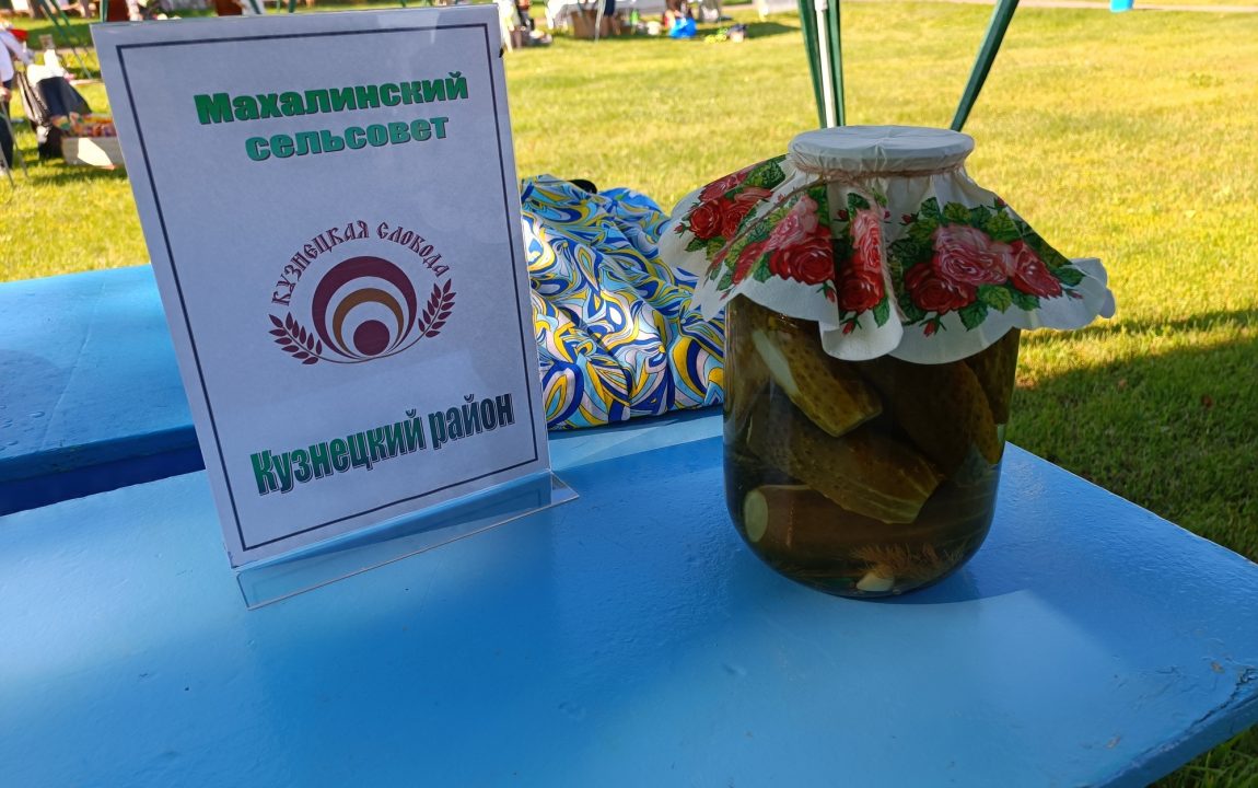 “ТИХВИНСКАЯ ЯРМАРКА” СОБИРАЕТ В РАДИЩЕВО ВСЁ БОЛЬШЕ ЛЮДЕЙ