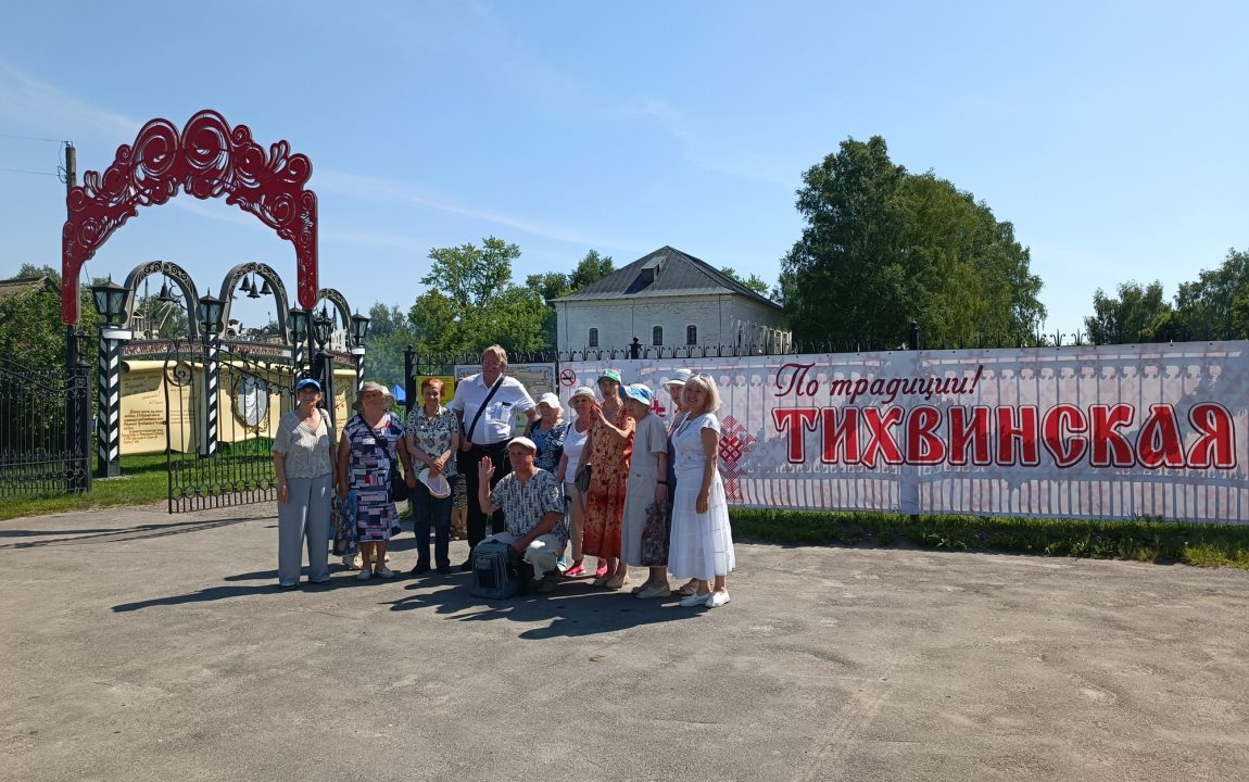 “ТИХВИНСКАЯ ЯРМАРКА” СОБИРАЕТ В РАДИЩЕВО ВСЁ БОЛЬШЕ ЛЮДЕЙ