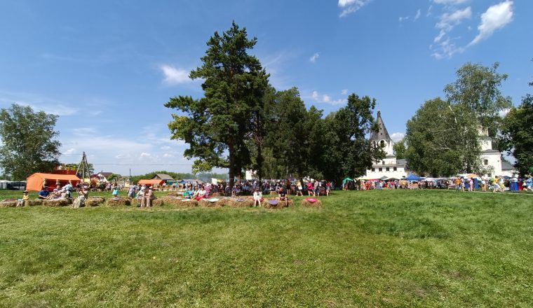 Благодарим за подготовку и проведение «Тихвинской ярмарки»