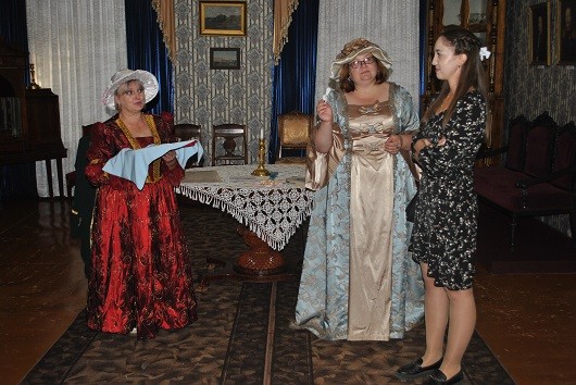 В день знаний школьники побывали в старинной усадьбе Радищевых