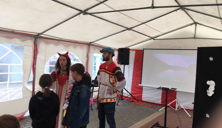 На II фестивале «Толстопятый» Литературный музей представил «Сказки Пушкина»