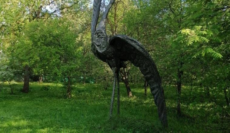 «Журавушка»  – символ нежности и мира на территории музея В.Г.  Белинского