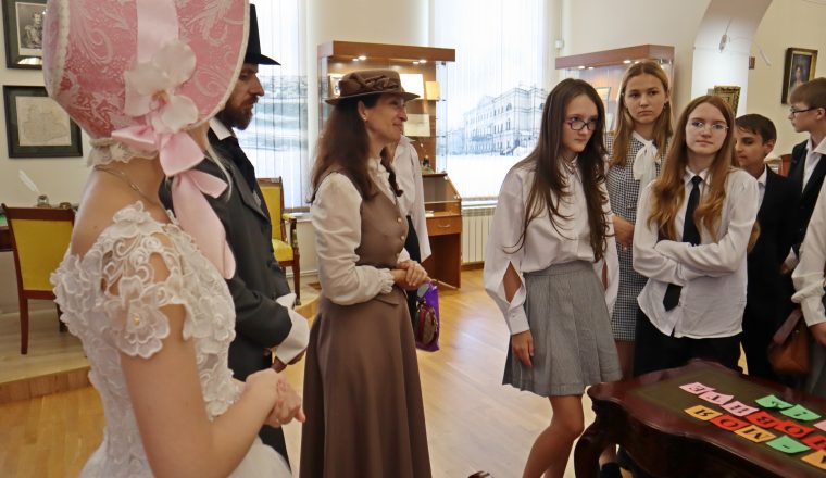 1 сентября в Литературном музее представили программу «Здравствуй, музей!»