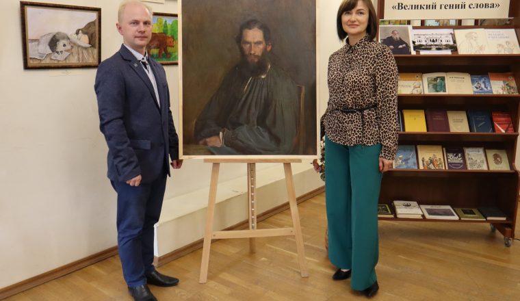 Студенты Пензенского художественного училища посетили литературно-музыкальный вечер к 195-летию со дня рождения Л.Н. Толстого