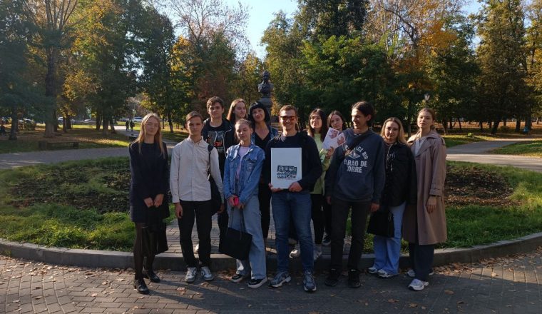 Пензенские студенты прогулялись с экскурсией по следам «Лермонта»