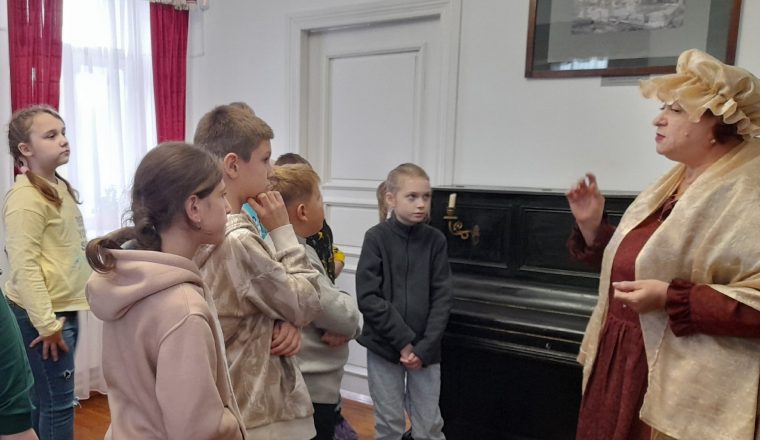 «Наровчатские истории» звучат в музее великого писателя