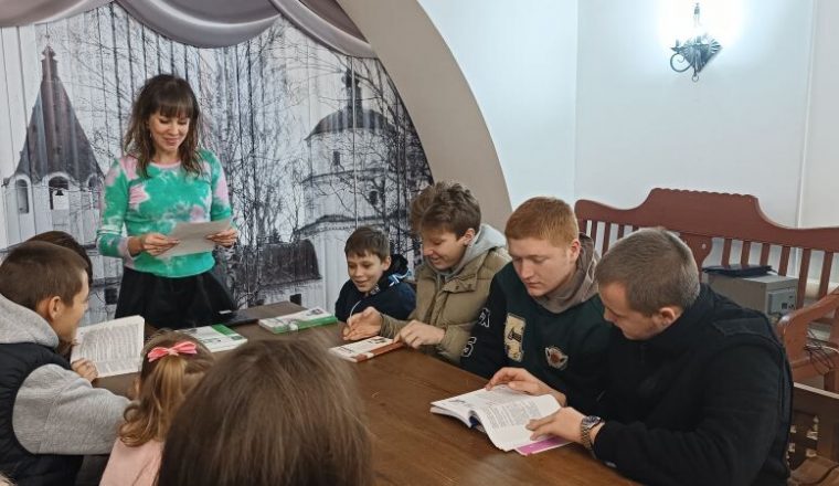 Открываем новые имена журнала «Сура» для современной молодежи