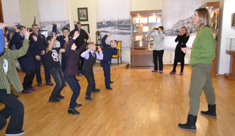 Для участников и финалистов конкурса «Слова подобны крыльям» провела мастер-класс актриса театра и кино