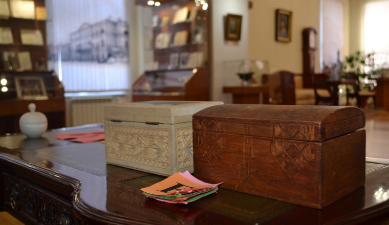 В «Путешествие с классиками» отправились ученики образовательного центра «Лингва»