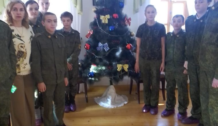 Накануне Дня Конституции РФ в музее В.Г. Белинского побывали кадеты