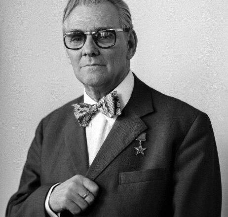 В.Г. Белинский в изображении Е.В. Вучетича