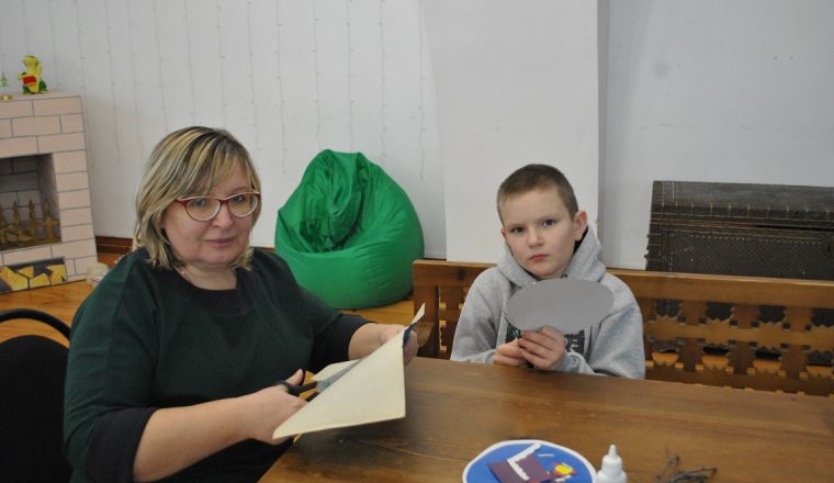 Творческая мастерская в музее создает новогоднее настроение