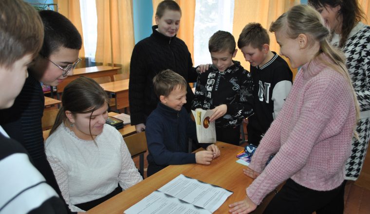 О знаменитом земляке родного края вспоминали радищевские школьники