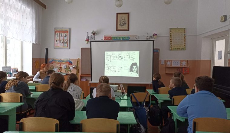 «Запомни, этот город – Ленинград, запомни, эти люди – ленинградцы» — мероприятие к 80-летию окончательного освобождения Ленинграда от вражеской блокады