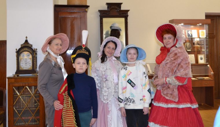 Корпоративные выходные в Литературном музее – это весело и познавательно!