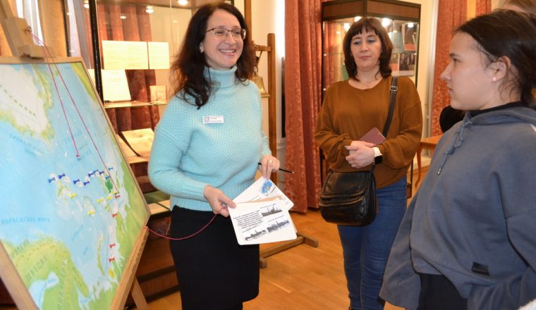 Семьи участников СВО прошли маршрутом ледокола «Георгий Седов» на новой музейной выставке