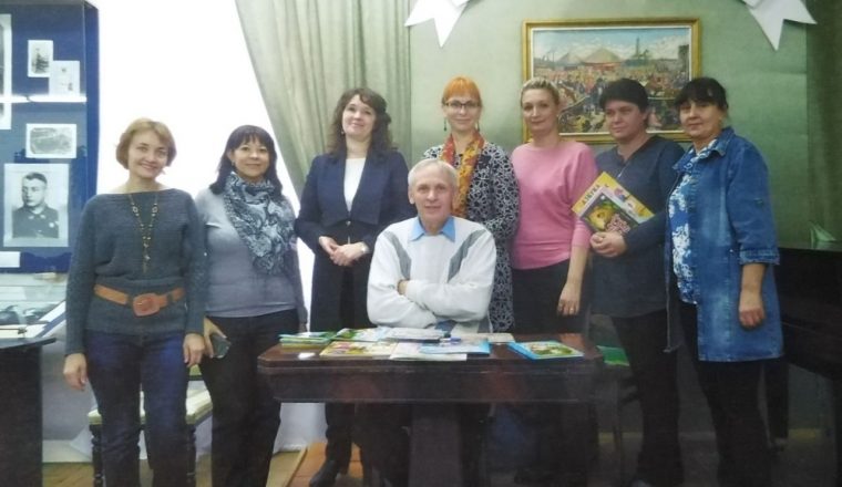 Фонды музея  пополнились фотографиями встреч в литературной гостиной музея В. Г. Белинского с интересными и знаменитыми людьми.