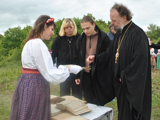 «Истоки русской письменности» представили на выставке сотрудники музея А.Н. Радищева