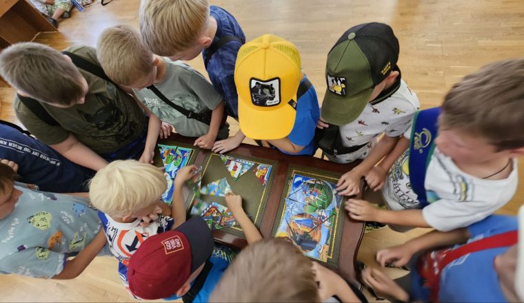 160 маленьких посетителей Литературного музея попали в «портал в Лукоморье»!