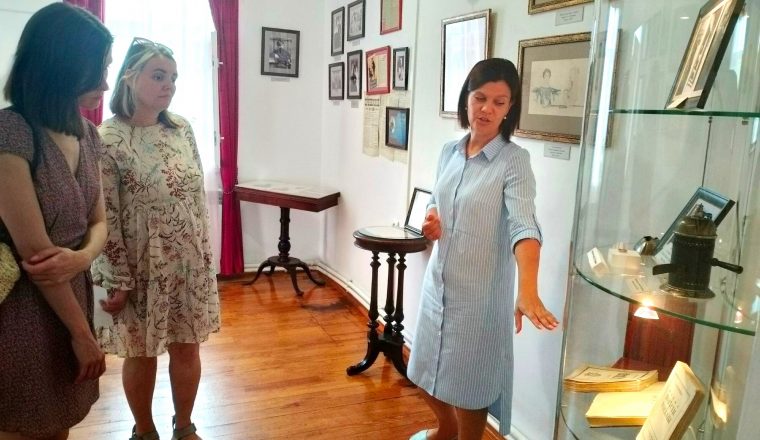 О жизни великого писателя в Париже рассказали в музее А.И. Куприна