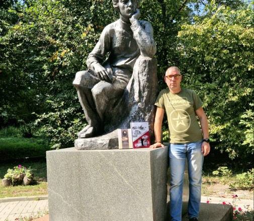 Музей В.Г. Белинского посетил Антон Хрулёв — действующий участник СВО