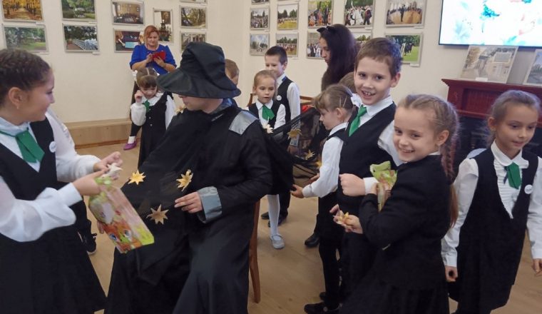 Школьные каникулы в Литературном музее