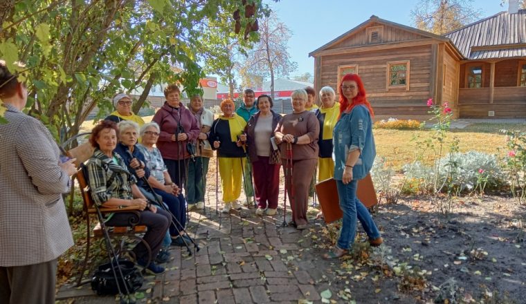 «Вот эта улица, вот этот дом» — в музее Белинского проведена экскурсия ко Дню пожилого человека