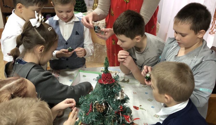 День рождения Деда Мороза провели сотрудники музея В.Г. Белинского